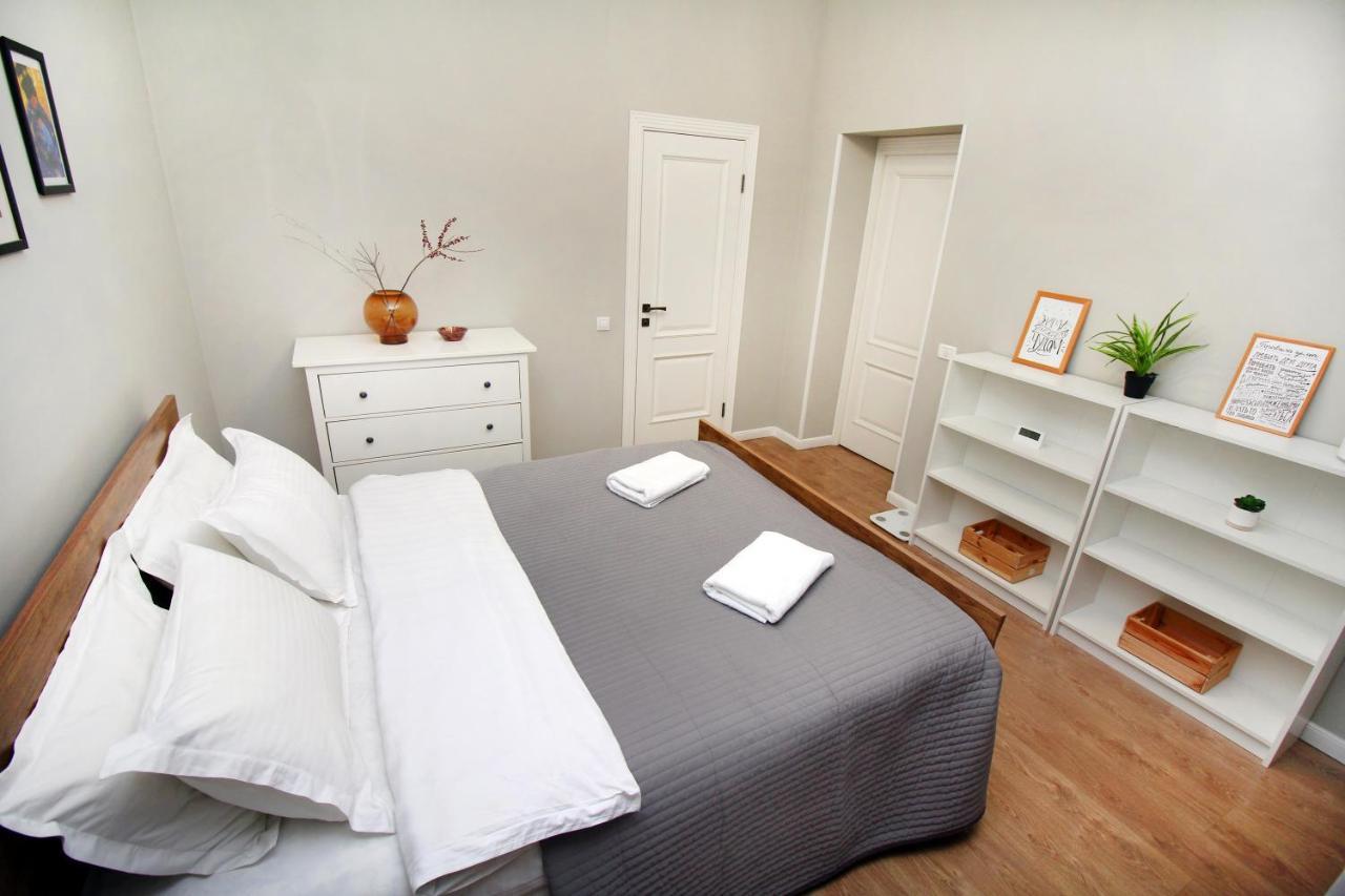 Perfect Spacious Apartment 356 アルマトイ エクステリア 写真